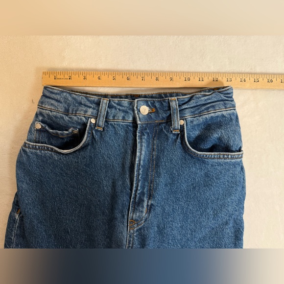 Anthropologie The Austyn High-Rise Cuffed Wide Leg Jeans by Pilcro - Picture 4 of 9